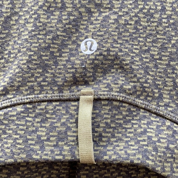 Lululemon Jacket - Picture 5 of 5